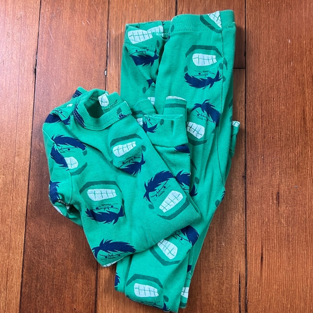 GAP kids Disney long sleeve PJs